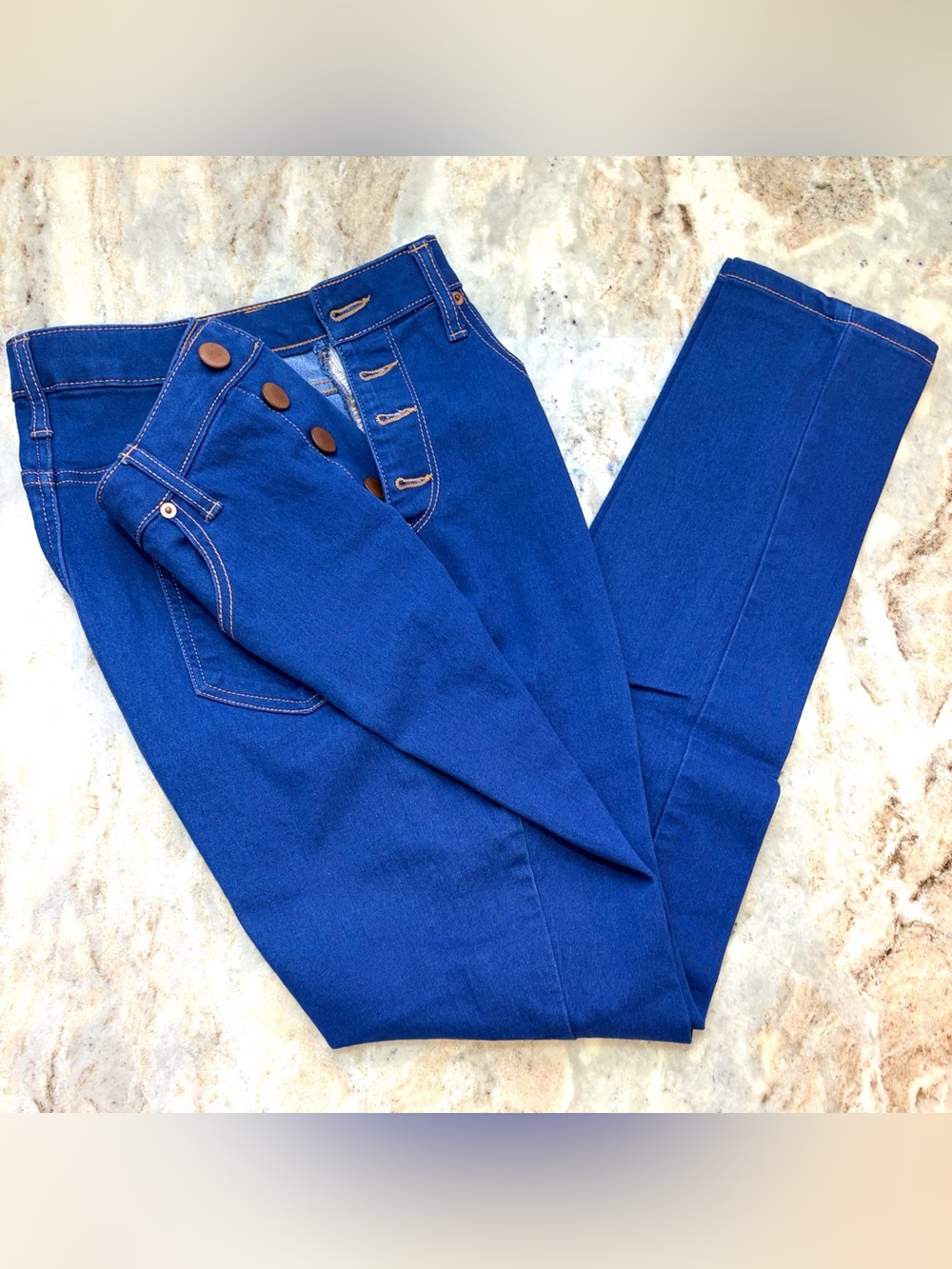 NWOT! 💙 High Rise Jeans